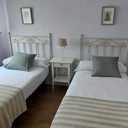 Apartment Villanueva - 3 Hab - Wifi *